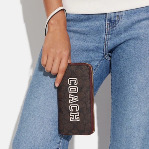 Coach Long Zip Around Wallet In Signature Canvas With Varsity Motif - Picture 1 of 12